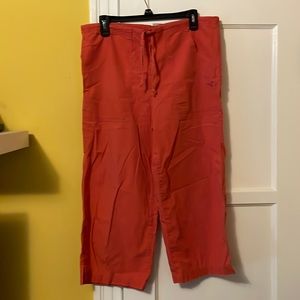 Salmon Cherokee capris